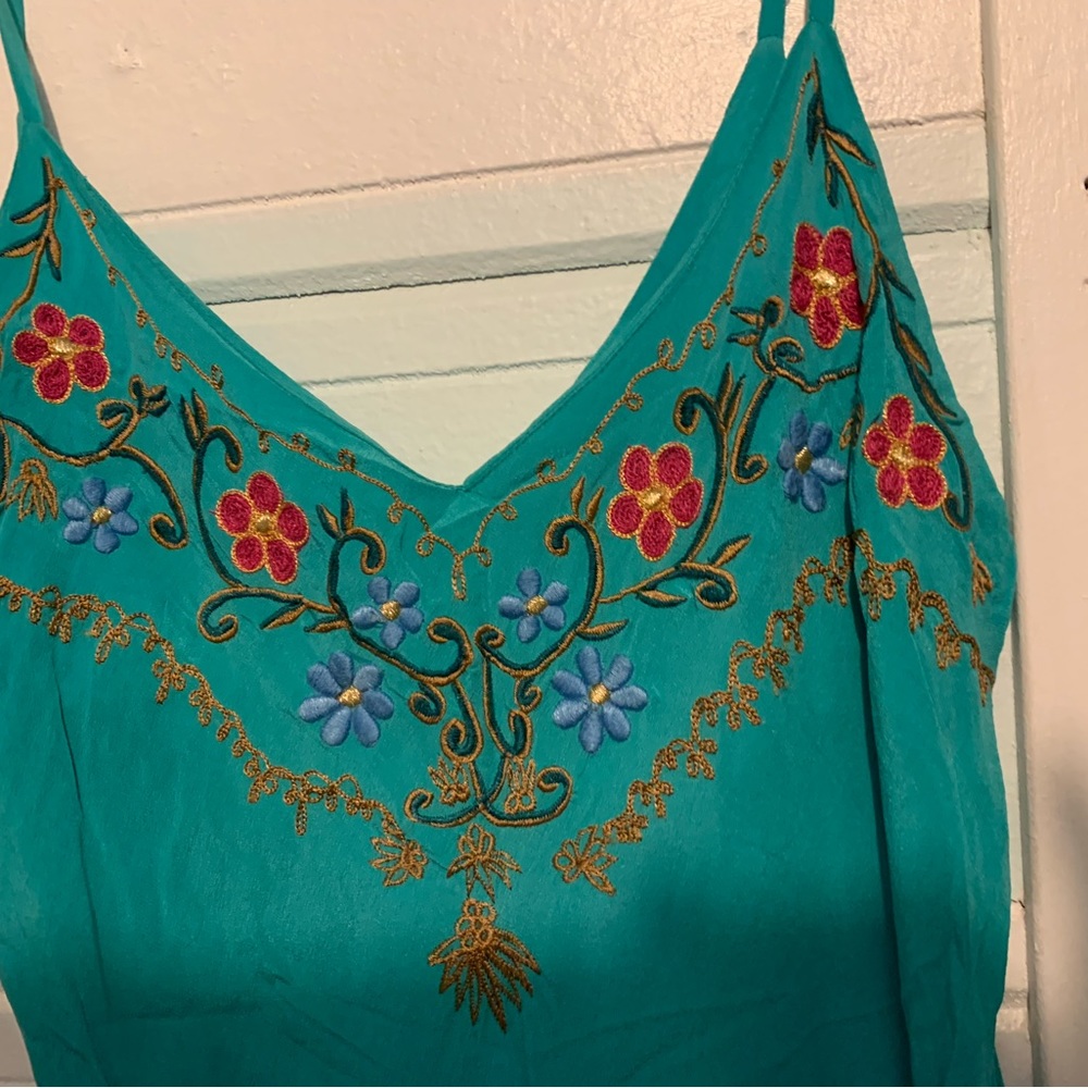 Chasing unicorns, silk dress size small - Picture 5 of 6